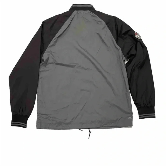 Roots 73 Hargrave bomber jacket Men’s Size Large Lightweight Snaps Black Grey - Picture 2 of 8